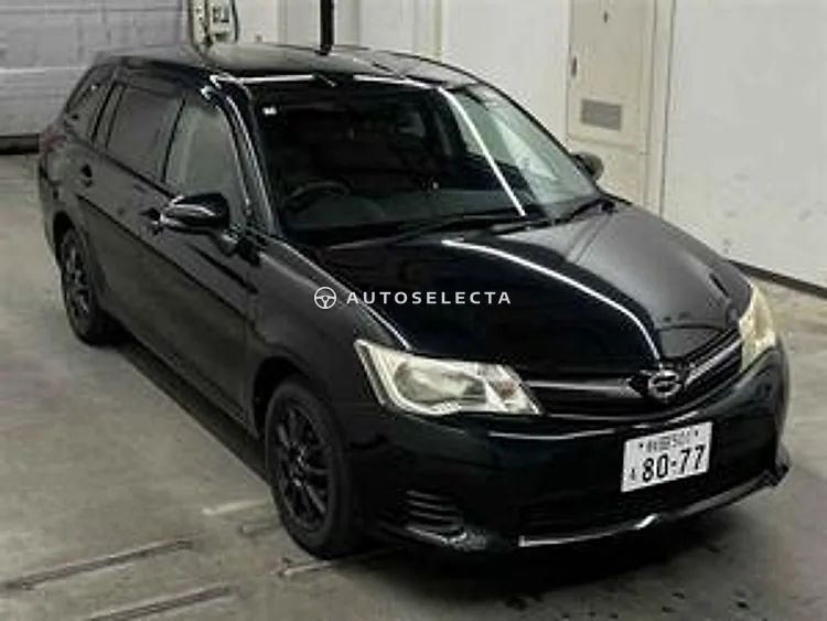 Toyota Corolla Fielder 2012, photo 1 of 1