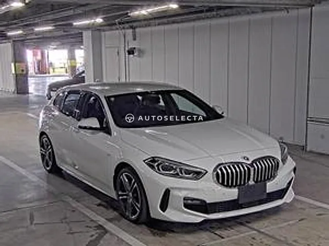 BMW 1 Series 2022, auction grade 4.5