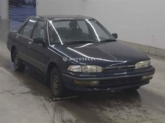 Toyota Carina 1991, auction grade 3
