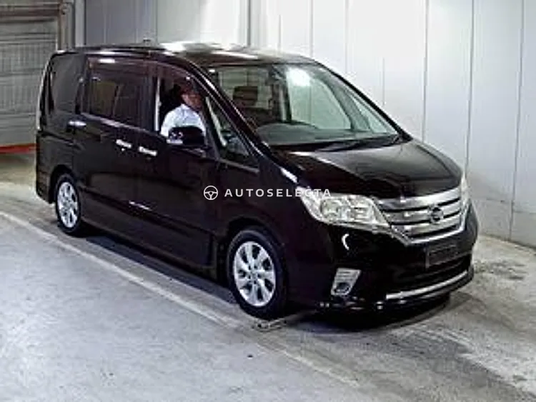 Nissan Serena 2011, photo 1 of 1
