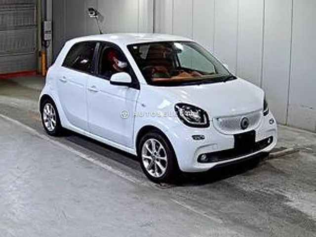Smart Fourfour 2016, auction grade 4