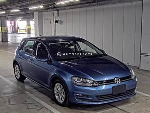 Volkswagen Golf 2015, auction grade 4