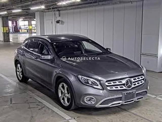 Mercedes-Benz GLA-Class 2017, auction grade 4.5
