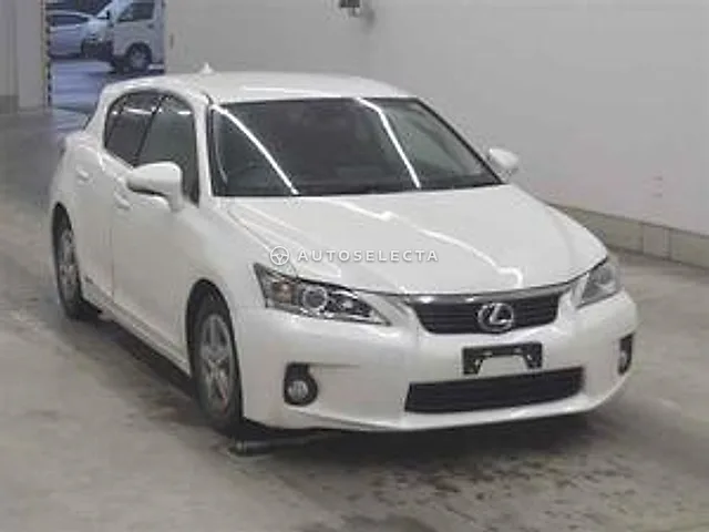 Lexus CT 2011, auction grade R