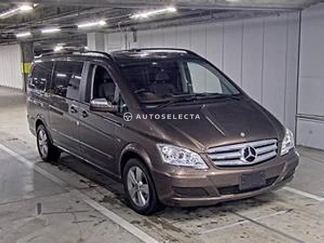 Mercedes-Benz V-Class 2012, auction grade 4
