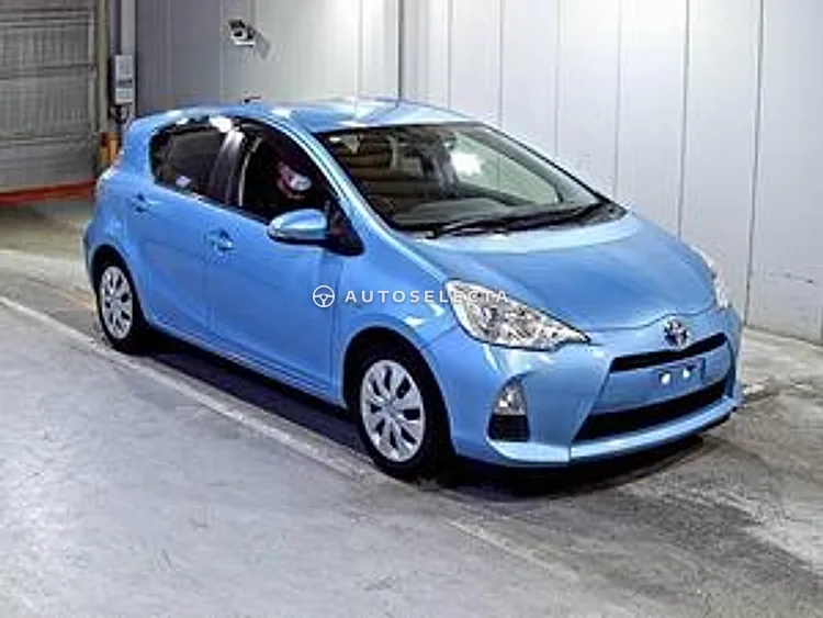 Toyota Aqua 2014, photo 1 of 1
