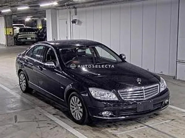 Mercedes-Benz C-Class 2009, auction grade 4