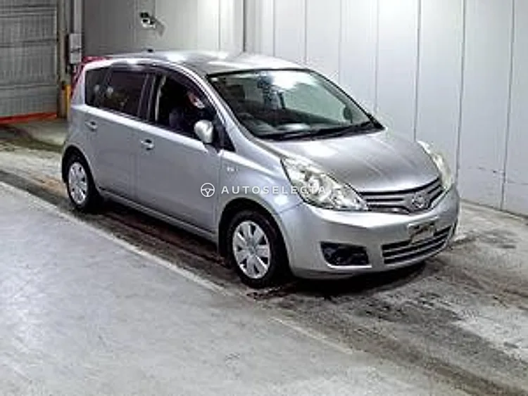Nissan Note 2010, photo 1 of 1