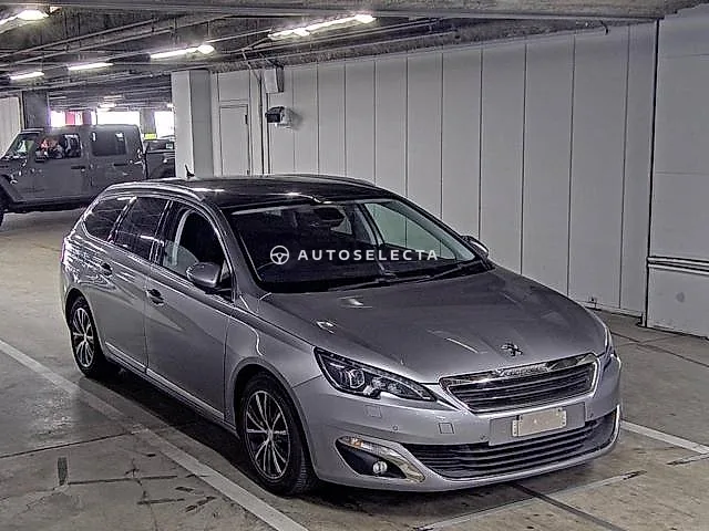 Peugeot 308 2017, auction grade 3.5