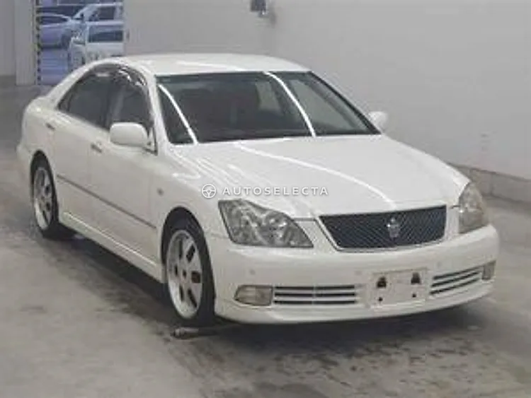 Toyota Crown 2005, photo 1 of 1