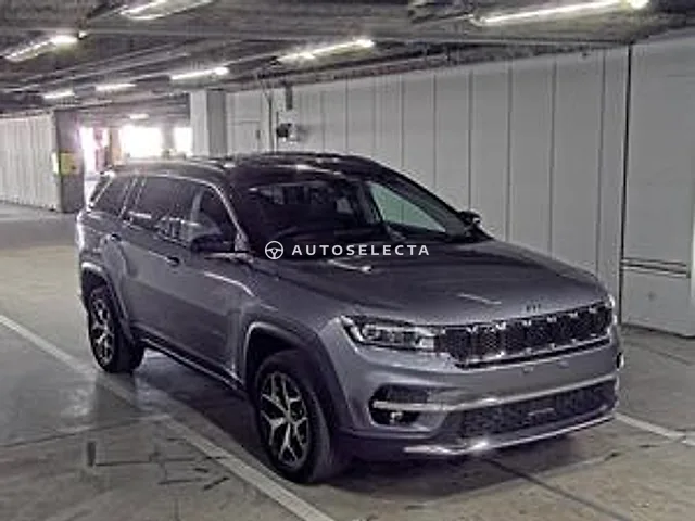 Jeep Commander 2023, auction grade 4