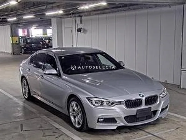 BMW 3 Series 2017, auction grade 4.5
