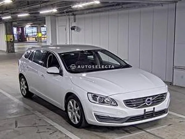 Volvo S60 2018, auction grade 4