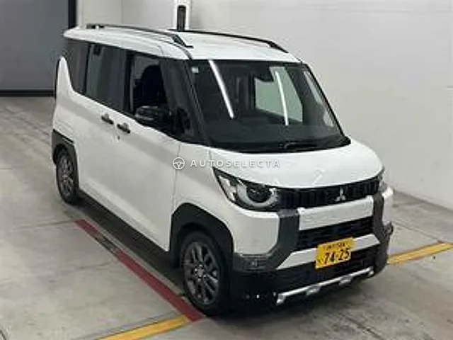 Mitsubishi Delica Mini 2025, auction grade 5