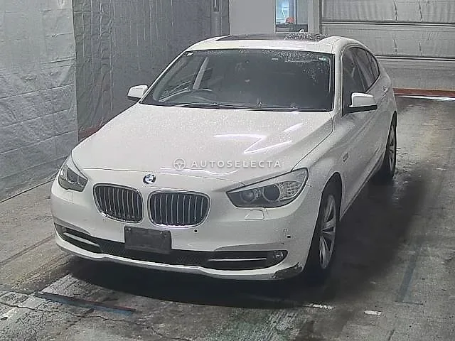 BMW 5 Series 2011