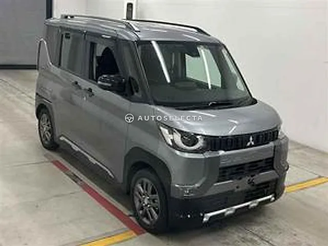 Mitsubishi Delica Mini 2023, auction grade 4.5