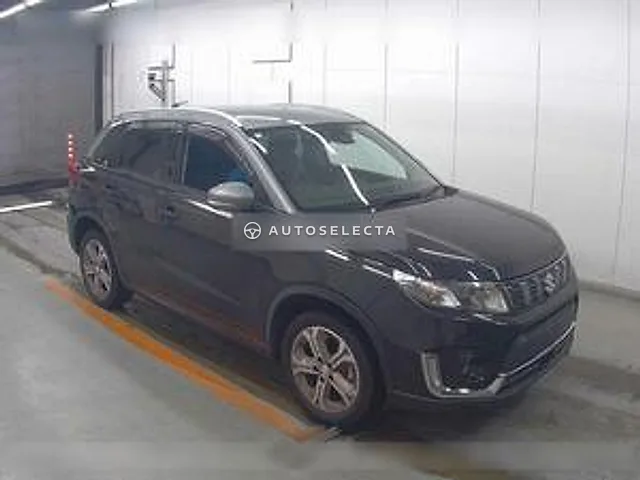 Suzuki Escudo 2021, auction grade 4.5