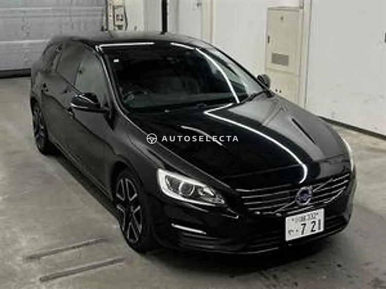 Volvo V60 2016, photo 1 of 1
