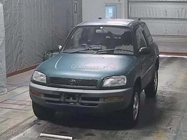 Toyota RAV4 1994, auction grade 3