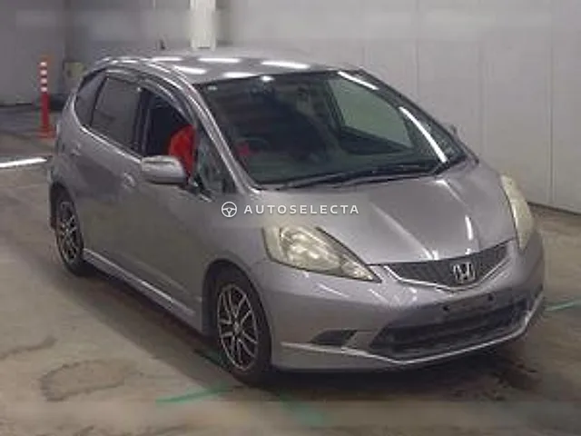 Honda Fit 2008, auction grade 3
