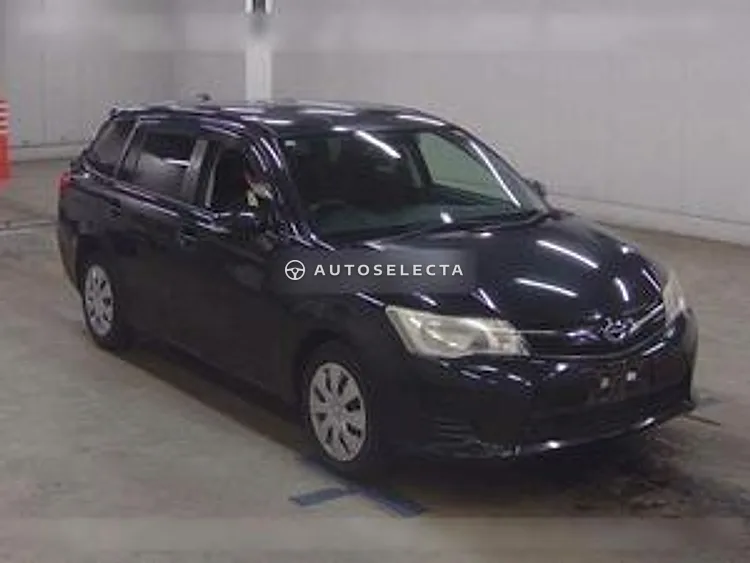 Toyota Corolla Fielder 2013, photo 1 of 1