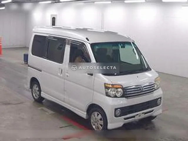 Daihatsu Atrai Wagon 2011, auction grade 3.5