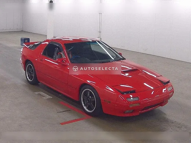 Mazda Savanna RX-7 1990, auction grade R