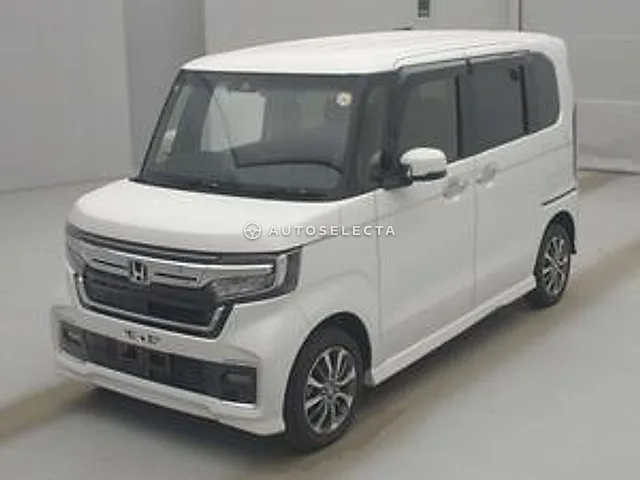 Honda N-BOX Custom 2022, auction grade R