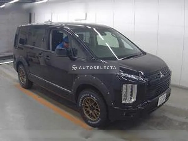 Mitsubishi Delica D:5 2025, auction grade 5