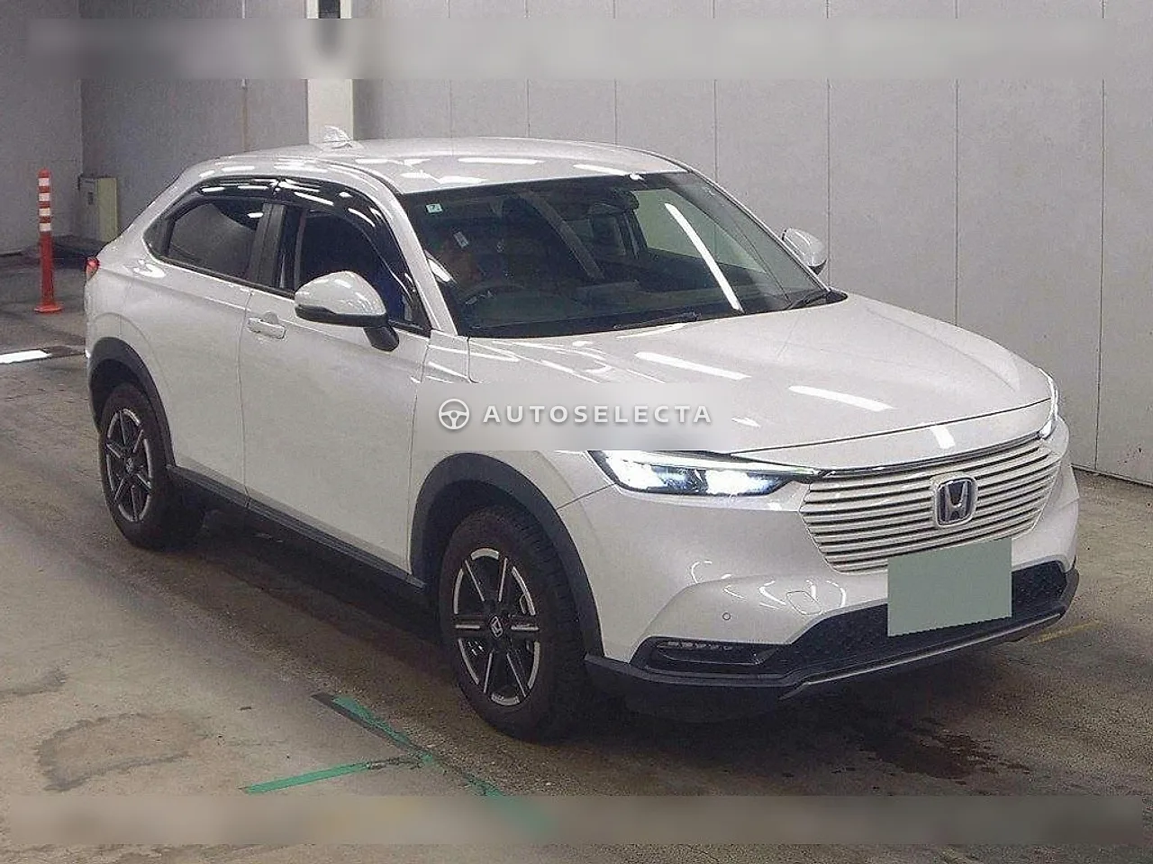 Honda Vezel 2022, photo 1 of 6
