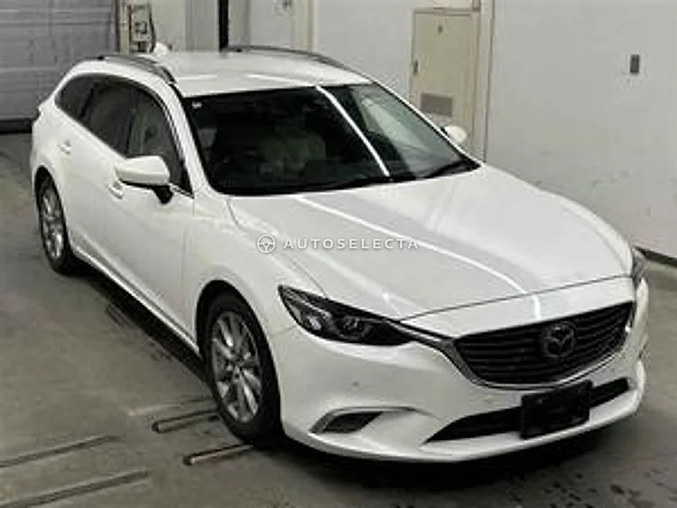 Mazda Atenza Wagon 2016, photo 1 of 1