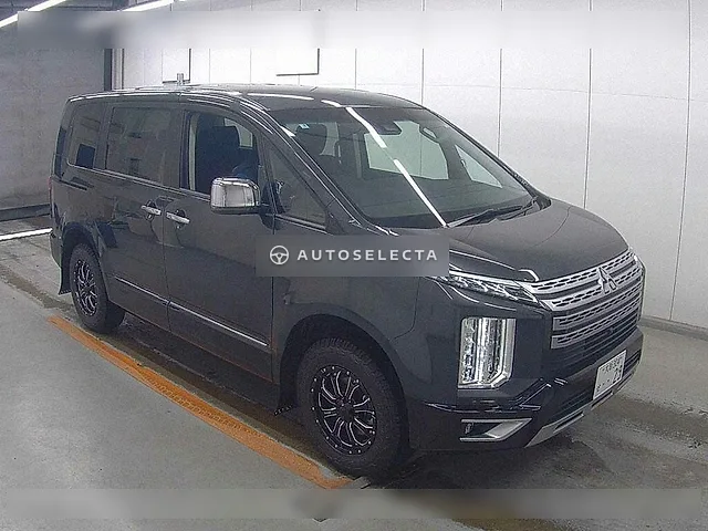 Mitsubishi Delica D:5 2025, auction grade 5
