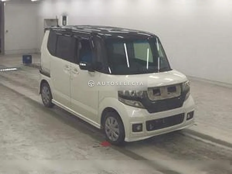 Honda N-BOX Custom 2015, photo 1 of 1