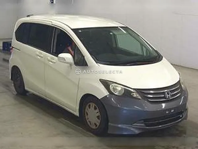 Honda Freed 2010