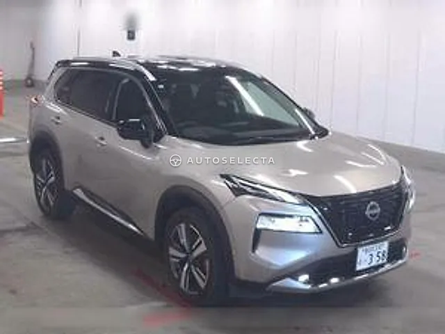 Nissan X-Trail 2023, auction grade 5