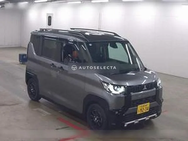 Mitsubishi Delica Mini 2024, auction grade 5