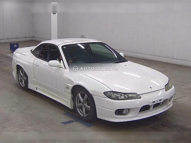 Nissan Silvia 2001, auction grade 4