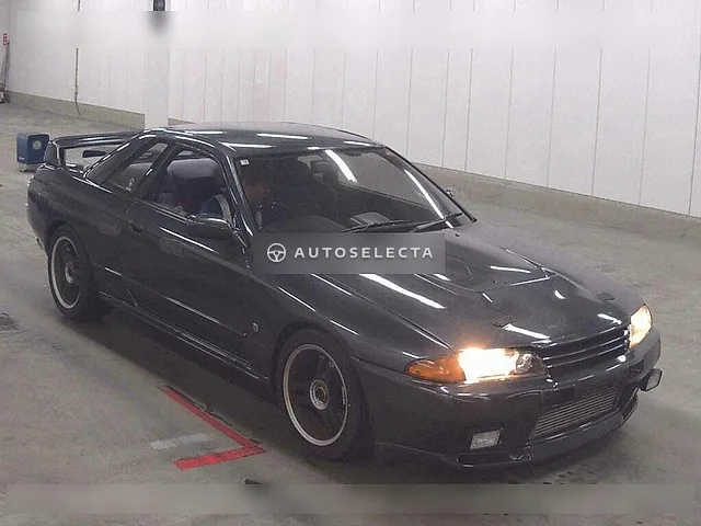 Nissan Skyline GT-R 1990, auction grade 3.5