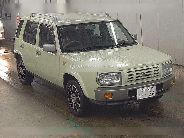 Nissan Rasheen 1996, auction grade R