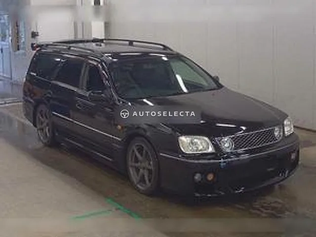 Nissan Stagea 2000, auction grade 3.5