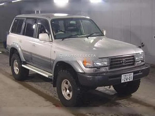 Toyota Land Cruiser 80 1995, auction grade 3
