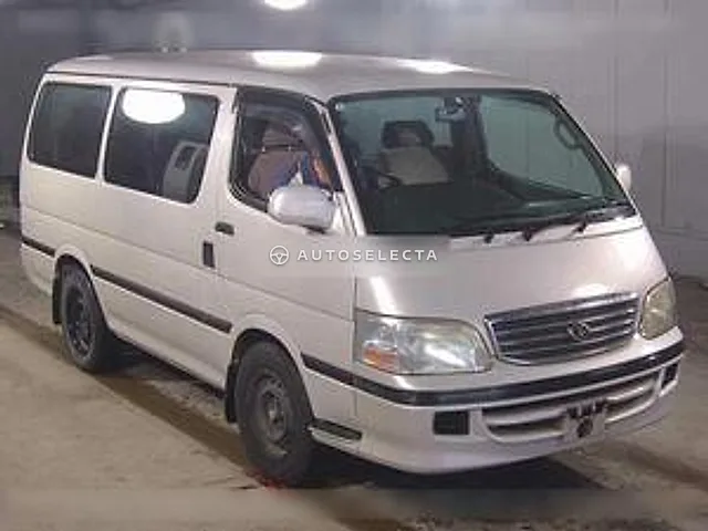 Toyota Hiace Wagon 2000, auction grade R