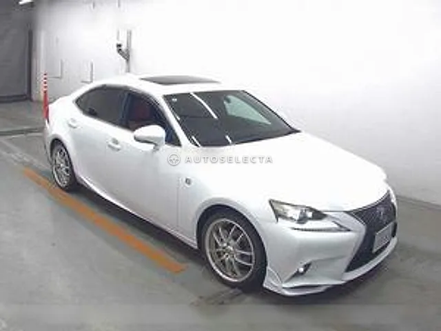 Lexus IS 2014, auction grade 3.5