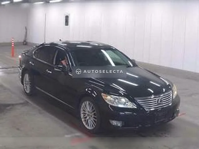 Lexus LS 2009, auction grade 3.5