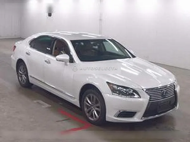 Lexus LS 2015, auction grade R