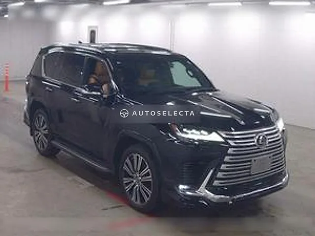 Lexus LX 2022, auction grade 4.5