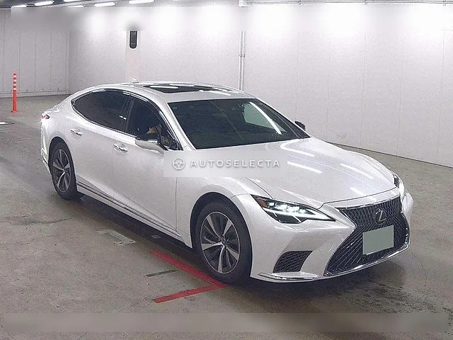 Lexus LS 2023, auction grade 4.5