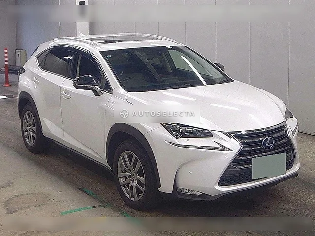 Lexus NX 2015, auction grade 3.5