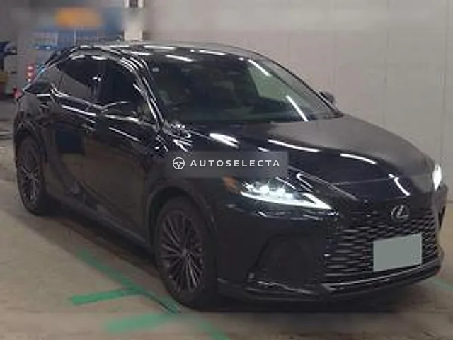 Lexus RX 2023, auction grade 4.5