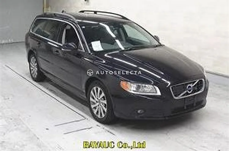 Volvo V70 2011, photo 1 of 1